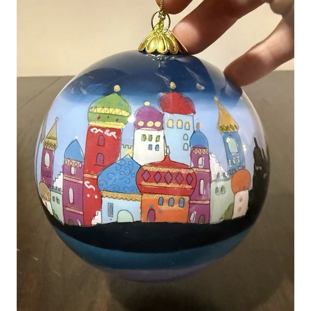 Pier 1 LI BIEN Manger Nativity Christmas Baby Jesus Glass Ornament, 2019